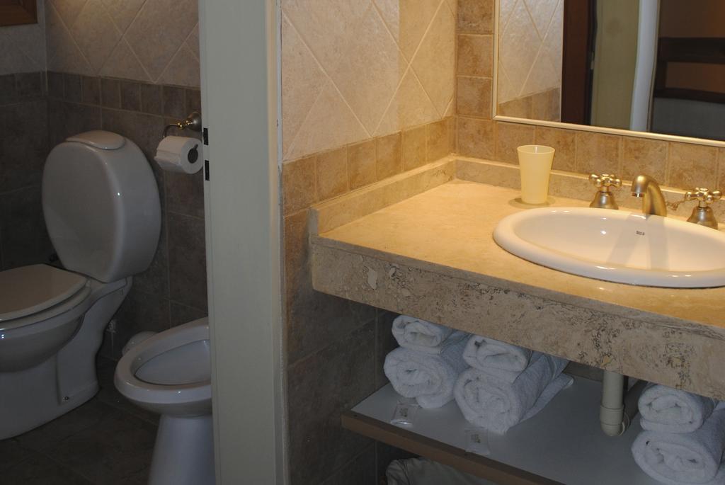 Alun Bungalows Apart San Carlos de Bariloche Quarto foto